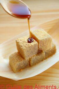 Kuzumochi avec kuromitsu