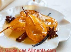 Poires poch&eacute;es aux &eacute;pices