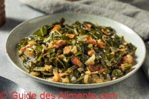 Collard vert du sud-ouest à la sauce maison avec oignon et bacon