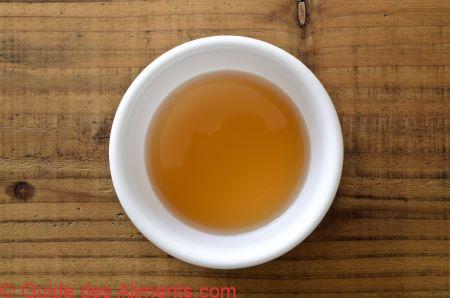 <a class="ingredient-link" data-ingredient-link-id="10" data-clicks="0" href="https://guidedesaliments.com/guide/poudre-de-dashi/" target="_blank" rel="nofollow sponsored">poudre de dashi</a>