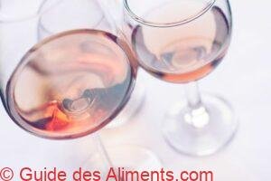 verres à vin rose