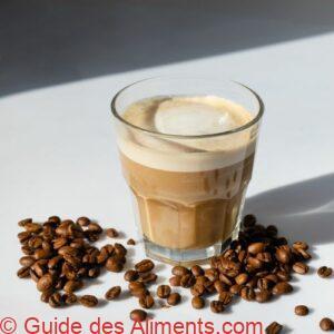 caf&eacute; cortado
