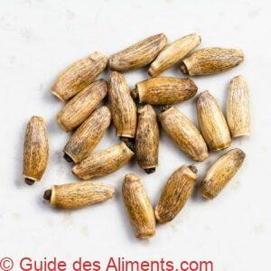 graines de chardon-Marie enti&egrave;res