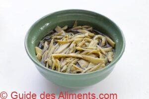 Kaeng nor mai bai yanang