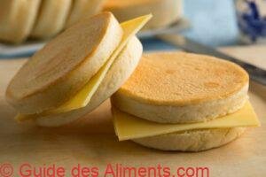 Beschuitbollen au fromage